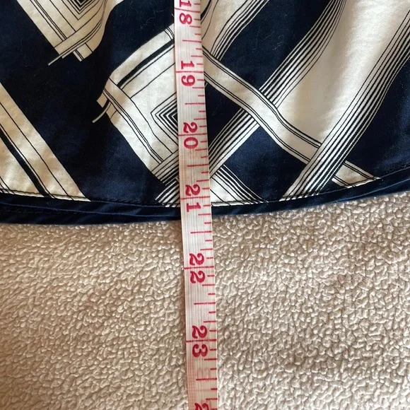 TALBOTS Navy & White Skirt, 14 - Picture 4 of 7